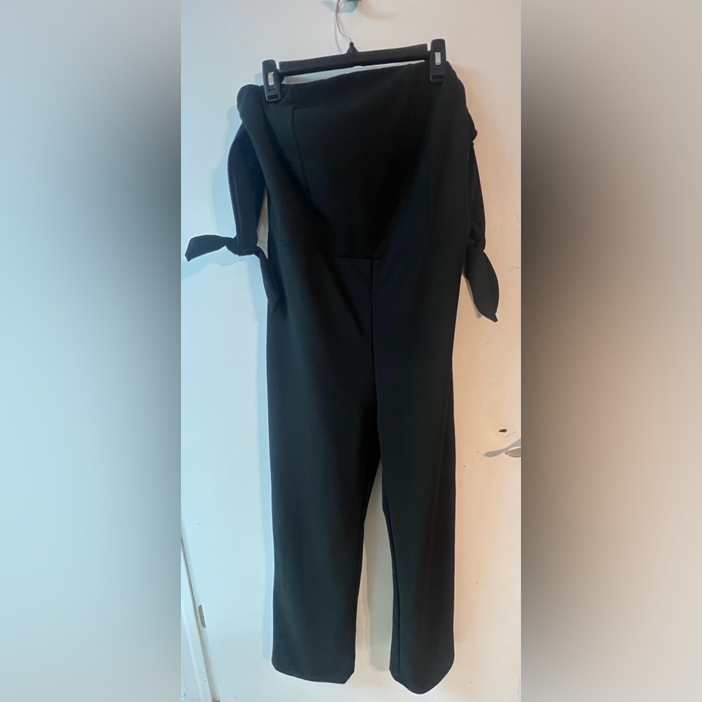Elegant Black Women's Jumpsuit